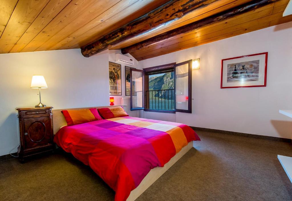 Le Residenze Del Conte Agudio Apartment Malgrate Bilik gambar